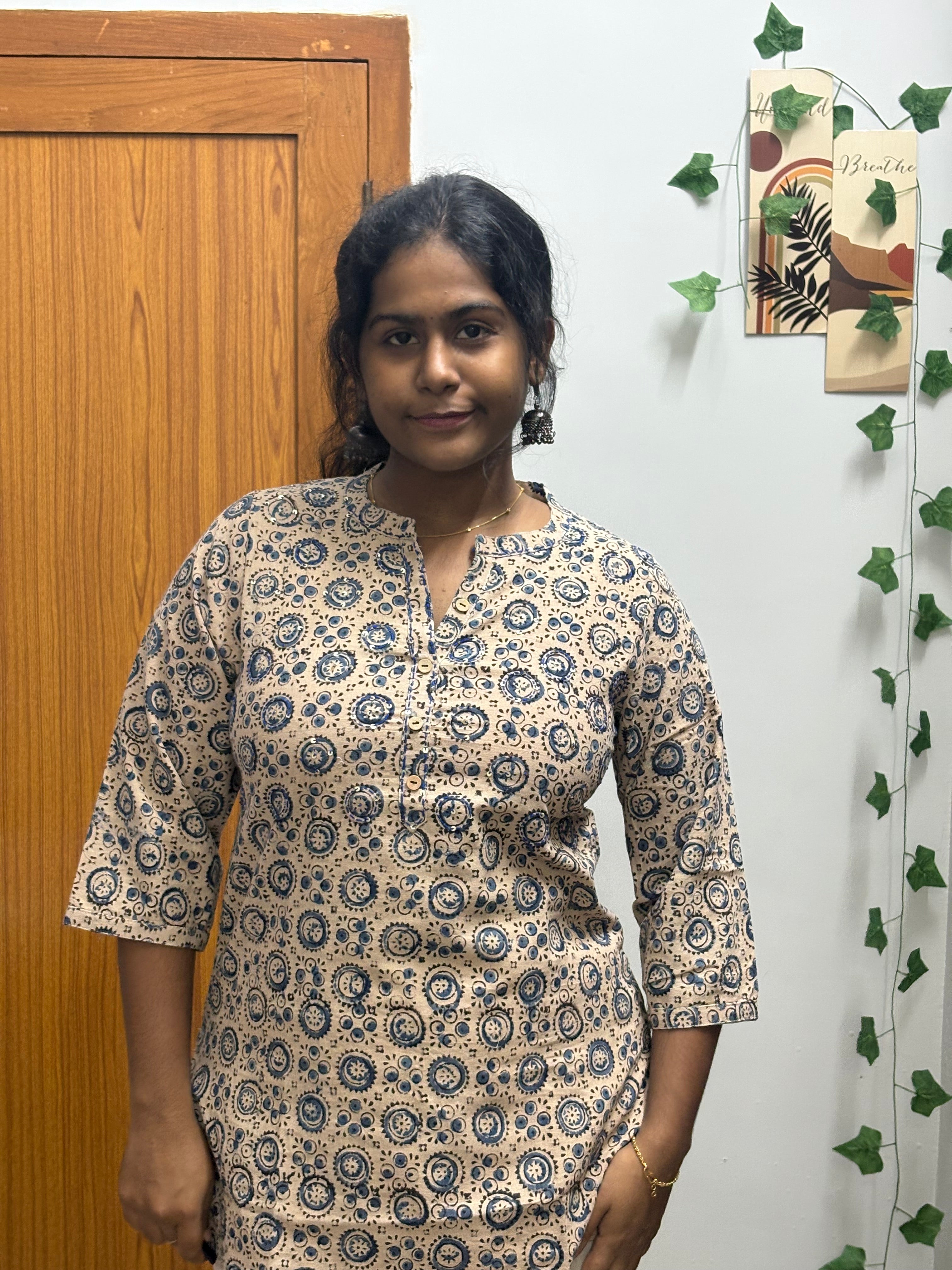 Sandal blue short top