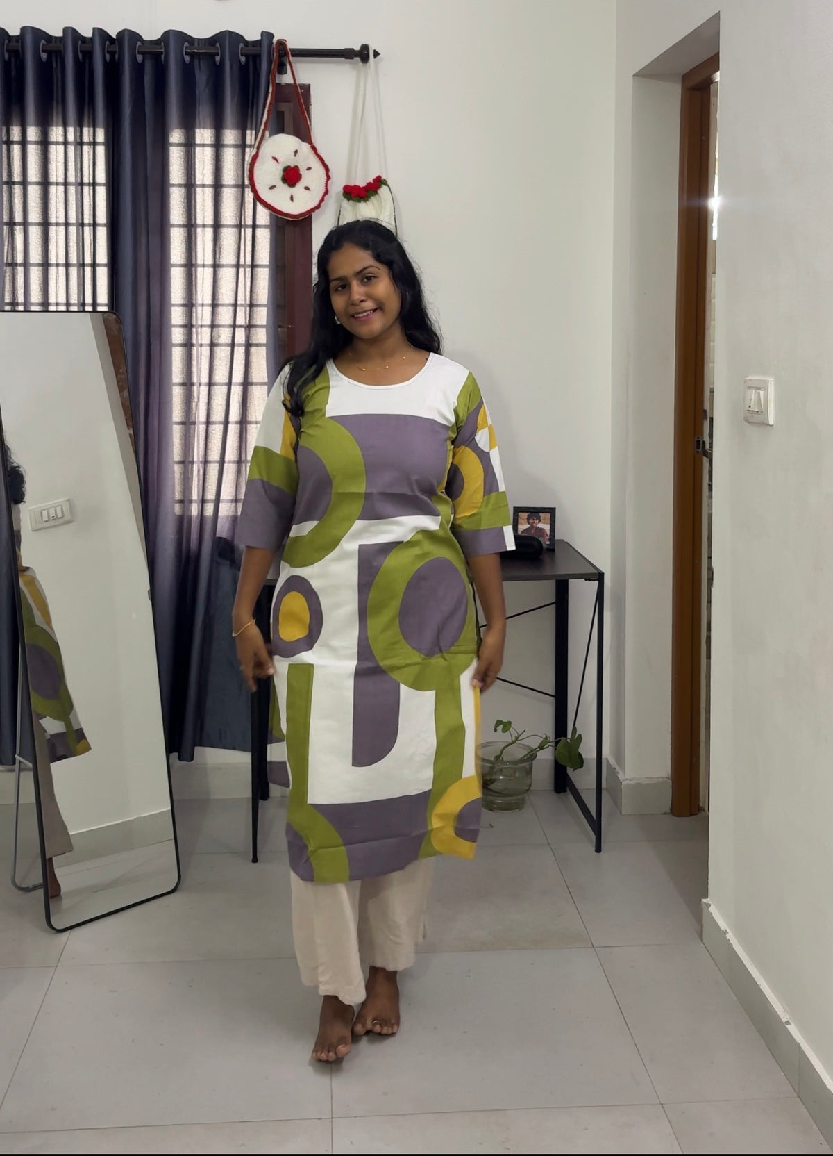 Abstract Long kurti