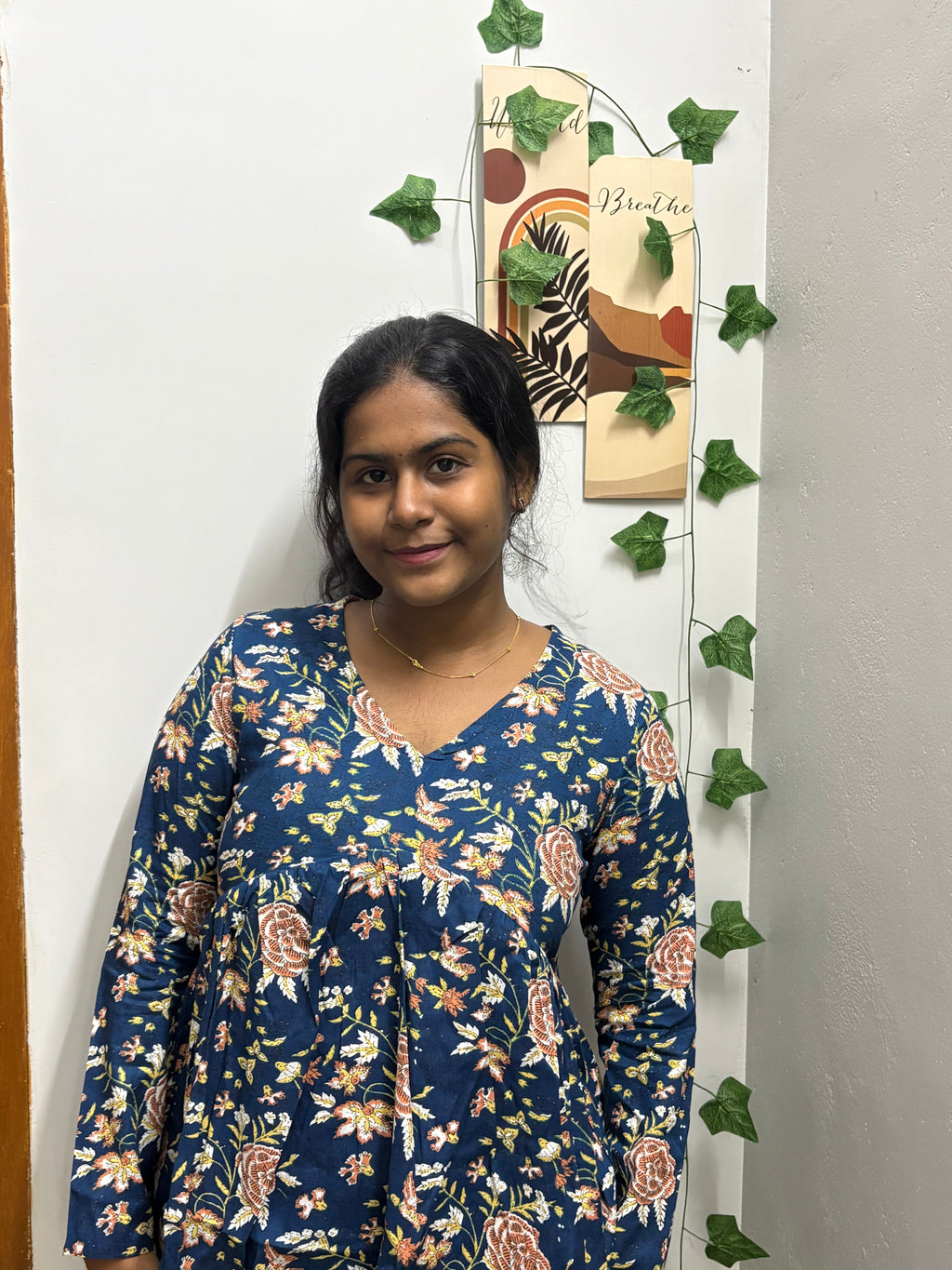 Navy blue floral Peplum Top