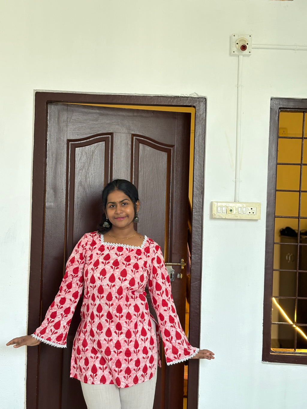 Rose Butta Lace corset back kurti