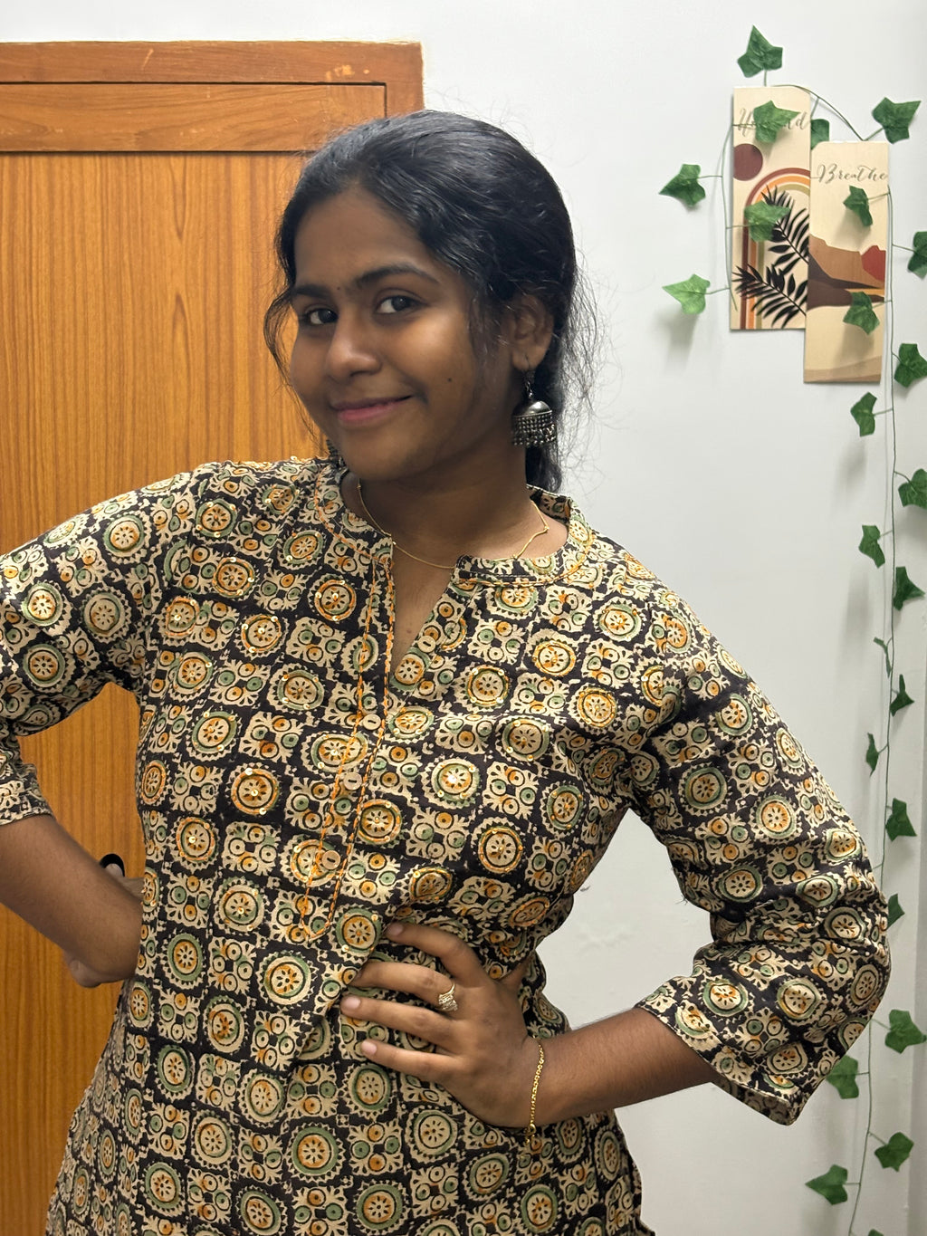 Sandal butta short top